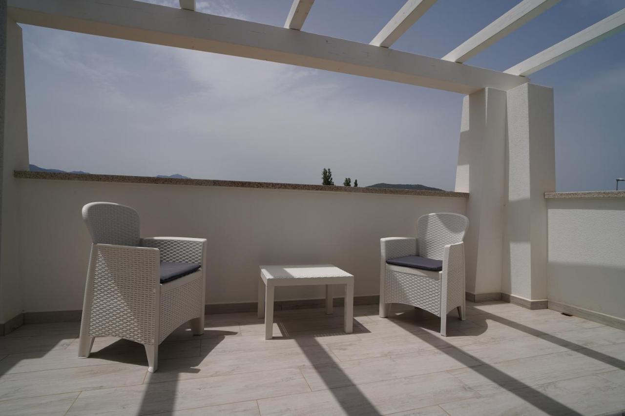 Villa Lentischio Будони Екстериор снимка