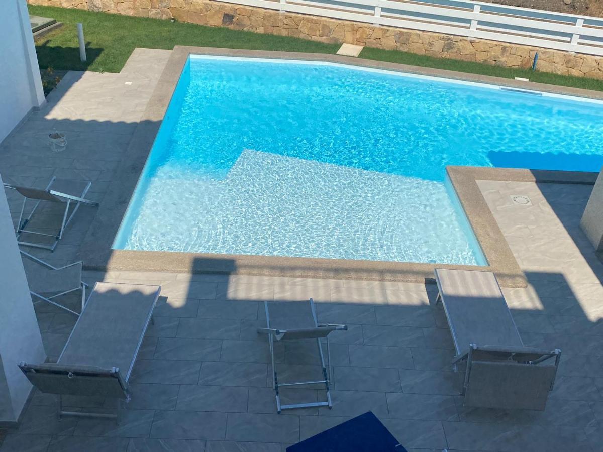 Villa Lentischio Будони Екстериор снимка