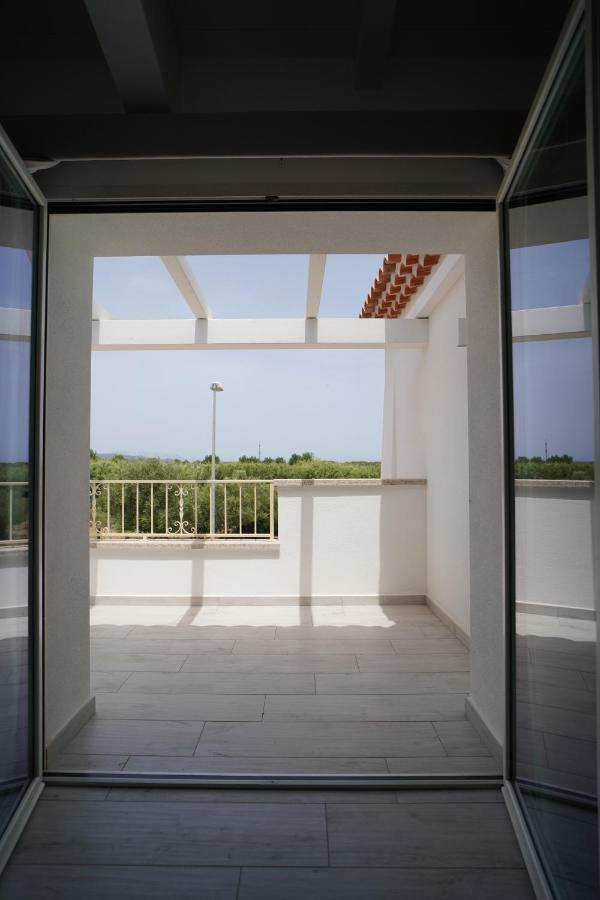 Villa Lentischio Будони Екстериор снимка