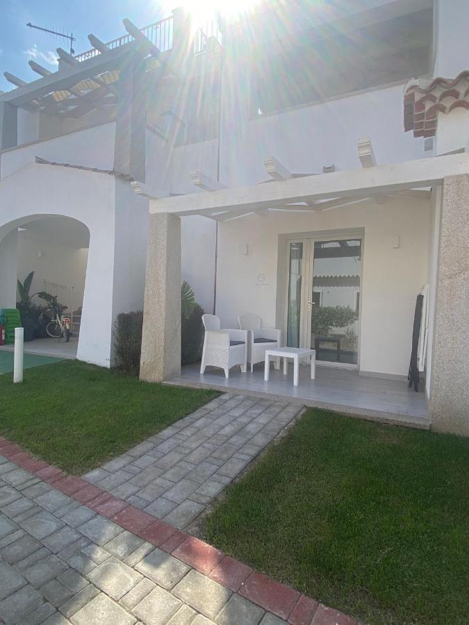 Villa Lentischio Будони Екстериор снимка